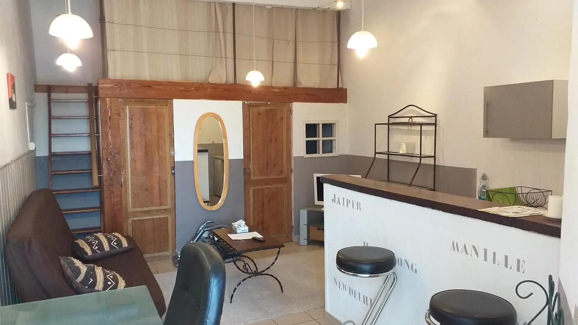 Le Drop Point Des Rencontres Photos Apartment Arles